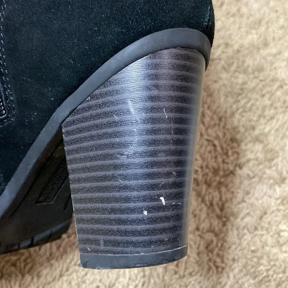 White Mountain Women Black Suede Leather Zip Up Ruching Style Bootie Size 8.5